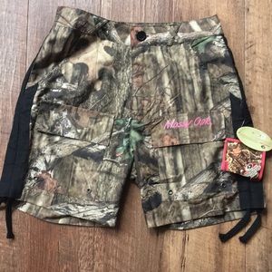 Women’s camo mossy oak board shorts